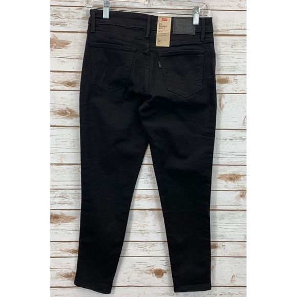 Levi's Women's 711 Skinny-Ankle Jeans - Picture 2 of 5